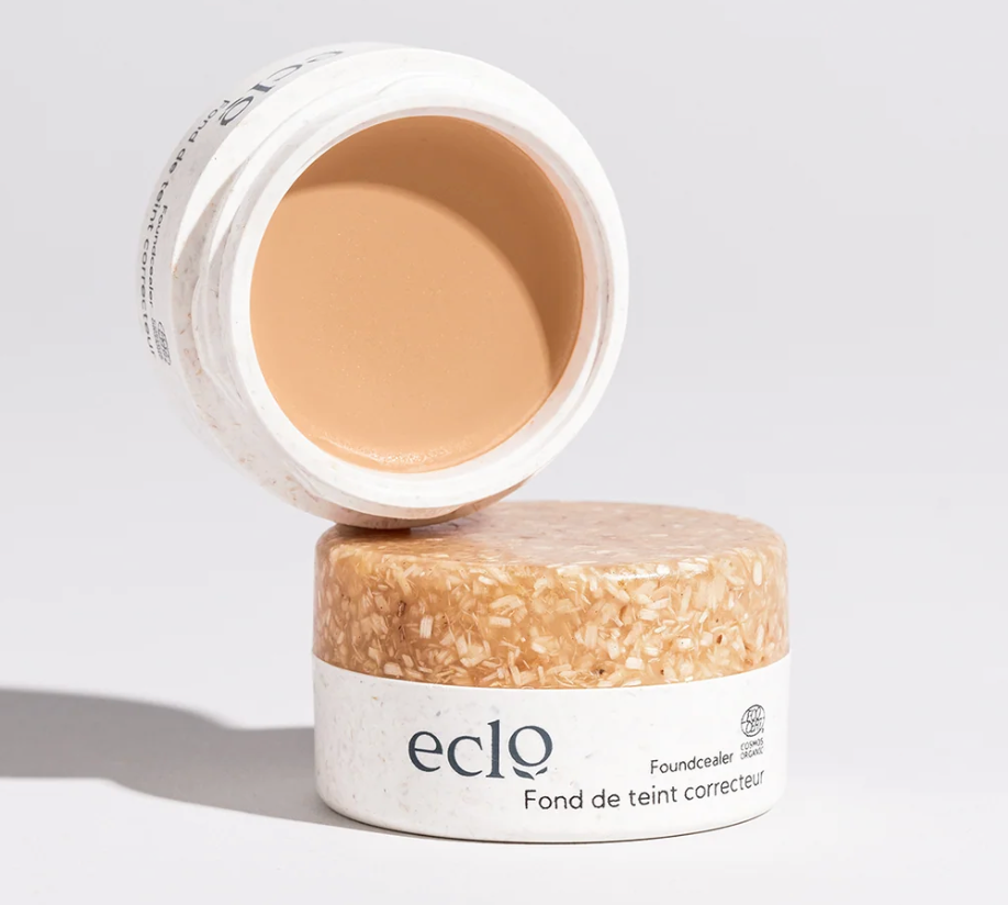 Fond de teint correcteur 210W Beige Doré